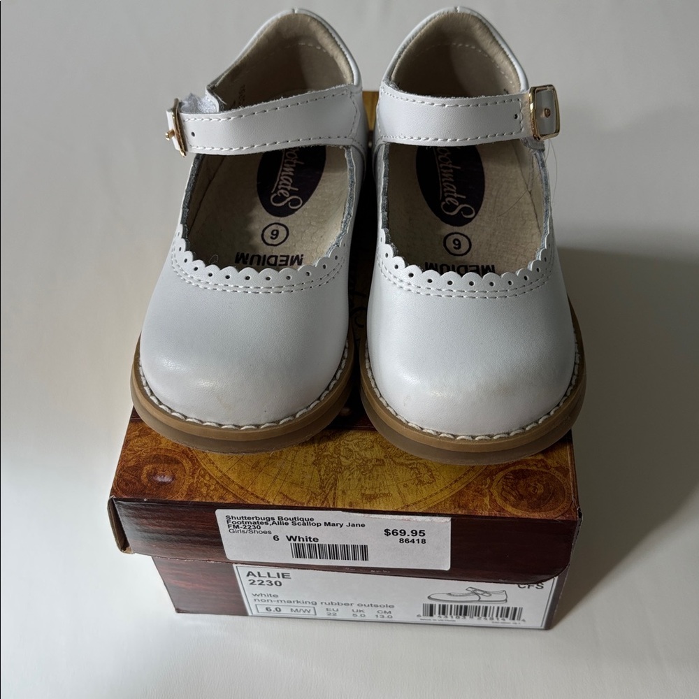 FootMates White Dress Shoes for Kids